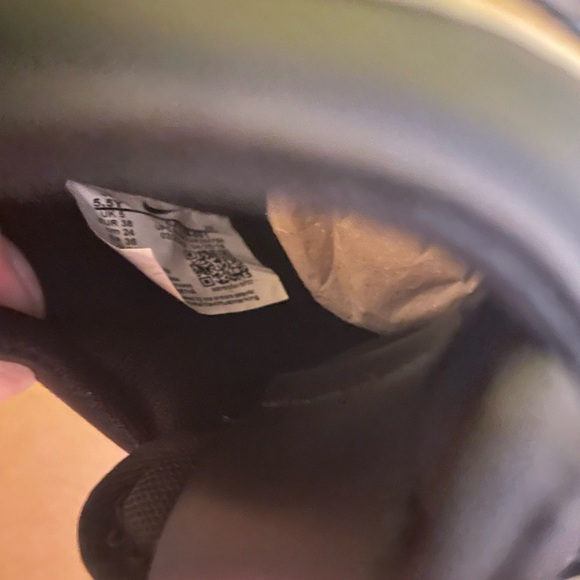 New In Box Nike Air Force One VTF Gold and Black slingback - Picture 10 of 10